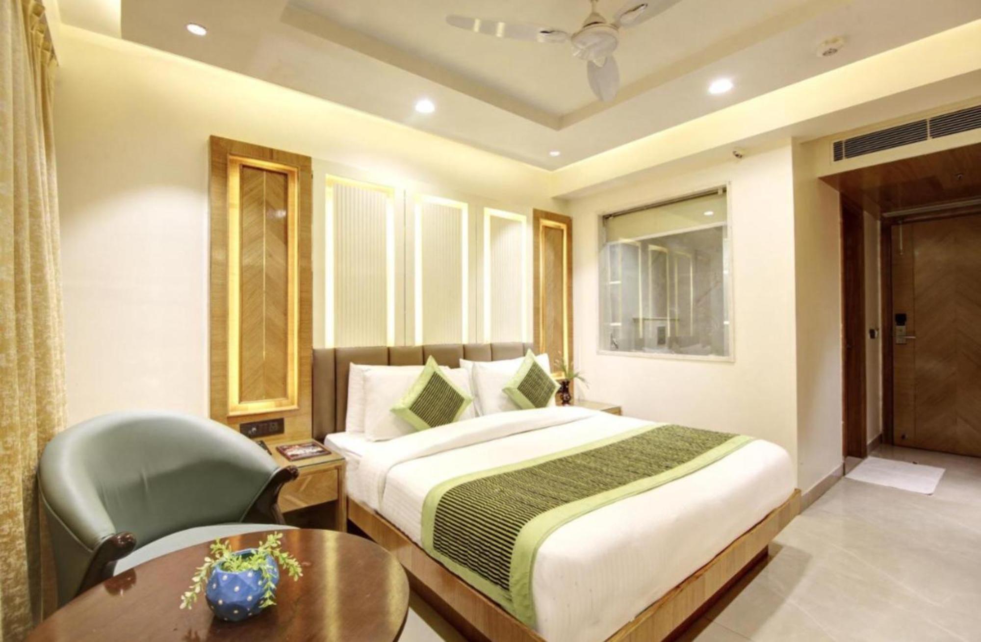 Hotel Platinum With Free Pickup-Delhi Airport Nové Dillí Exteriér fotografie