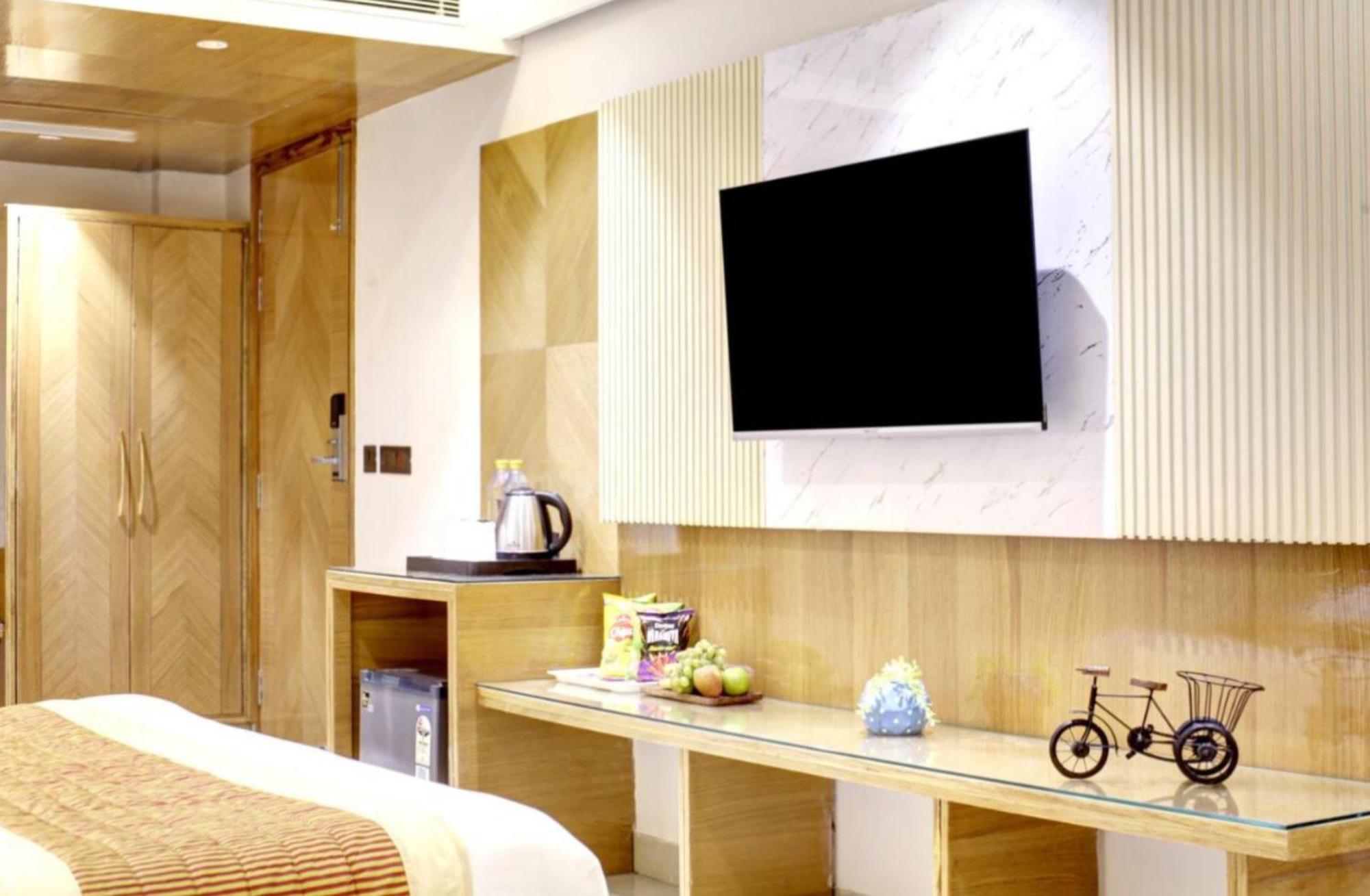 Hotel Platinum With Free Pickup-Delhi Airport Nové Dillí Exteriér fotografie